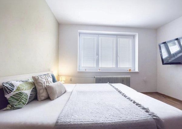 PREDAJ SLNEČNÝ 3-IZB.BYT S LOGGIOU V PETRŽALKE