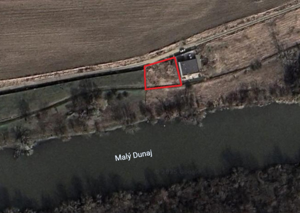 NA PREDAJ POZEMOK V NOVEJ DEDINKE - BÝVANIE PRI MALOM DUNAJI