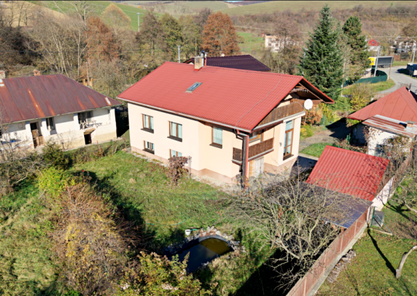Na predaj zrekonštruovaný rodinný dom - v obci Medzianky.