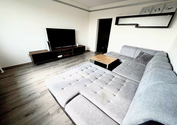 NA PREDAJ ATRAKTÍVNY 3-IZB.BYT V TICHEJ ČASTI VEĽKÉHO MEDERA