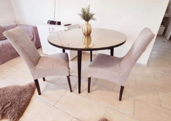 Prenájom 1-izbového bytu (dispozične ako 2-izbový) – Vráble