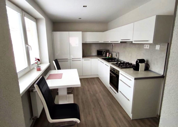 Prenajmeme krásny 2 izbový byt Staré sídlisko