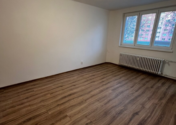 Na prenájom 1-izbový byt – Spišská Nová Ves