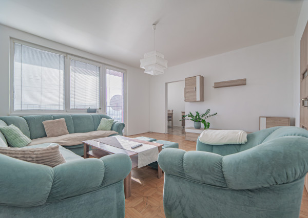 TOP prenájom 3-izbového bytu po kompletnej rekonštrukcii