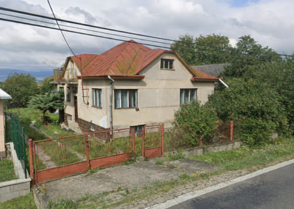 Na predaj rodinný dom s veľkým pozemkom 2 000 m² v obci Nižný Hrušov