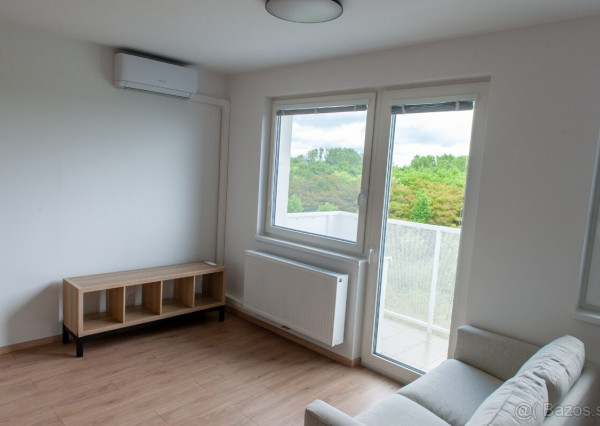 Prenájom svetlého  1 izbového bytu s parkovacím miestom v projekte Ovocné sady - Bratislava - Trnávka