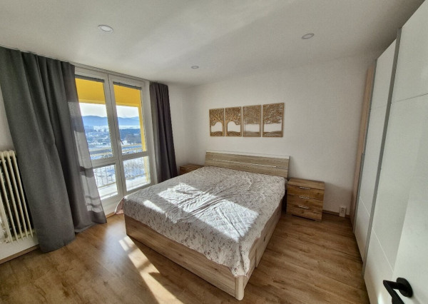 Moderný, zrekonštruovaný 2- izbový byt na Západe v Poprade