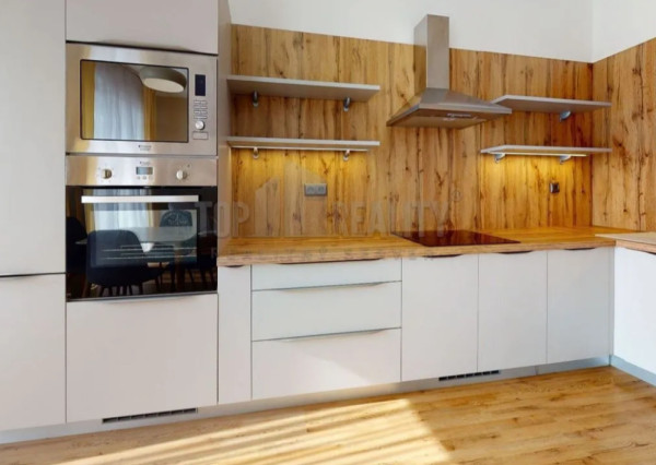 Prenájom moderného 2-izbového bytu 55m² s balkónom – Trnava