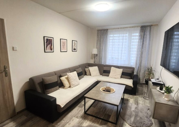 Na predaj 2i byt v Dúbravke!