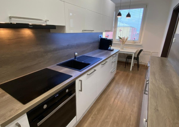 Na predaj: 2-izbový byt – Nové Mesto nad Váhom