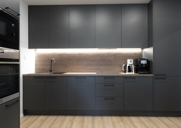 MODERNÝ 4-IZBOVÝ BYT 80 m² PO REKONŠTRUKCII – TRNAVA, ZÁTVOR