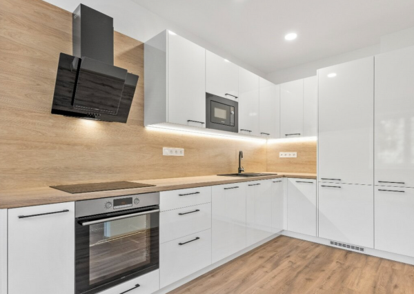 4- Izbový samostatný rodinný dom Hviezdoslavov