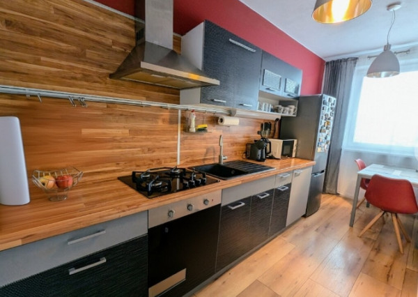 Prenájom 3- izbového bytu