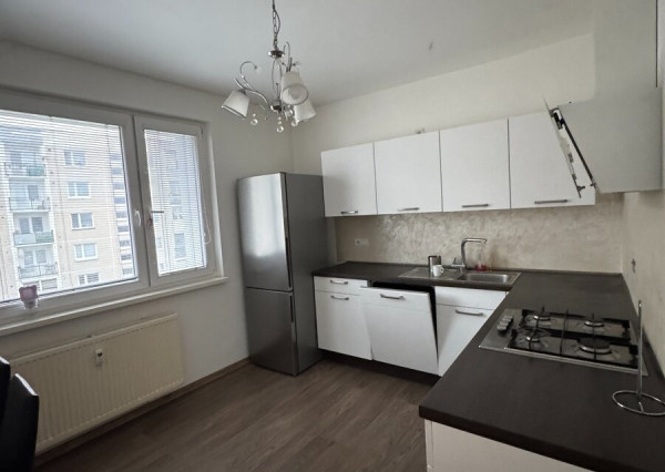 Na prenájom 1 izbový byt, 42 m² Vihorlatska ulica
