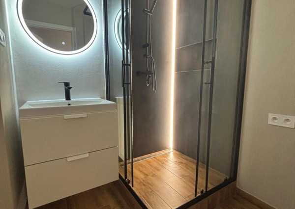 Predaj 1-izbový byt s loggiou po rekonštrukcii – Trieda SNP, Košice Terasa