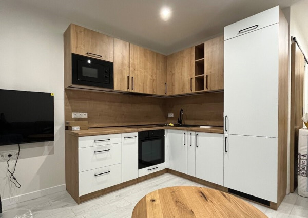 Prenájom 1 izbového bytu - kompletná rekonštrukcia