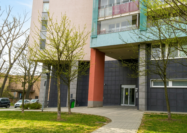 REZERVOVANĚ Predaj 1 izb praktického bytu na Tomášikovej