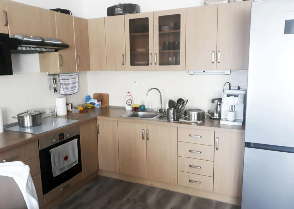 Predaj 3-izbový byt po rekonštrukcii –Košice–Ťahanovce-Aténska ulica,