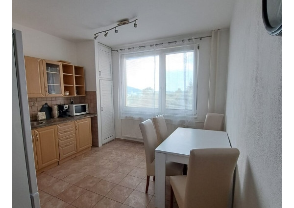 PRENÁJOM 2-izbový zariadený byt NITRA