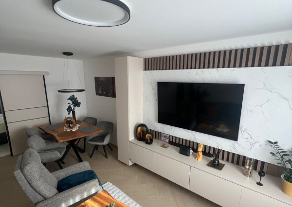 Krásny 2 izbový byt po čiastočnej rekonštrukcii