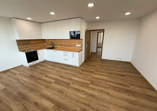 Nadštandardný 3-izbový byt po kompletnej rekonštrukcii