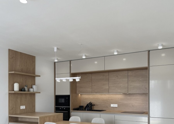 Prenájom 2-izbovégo bytu Ružinov green atrium s parkovanim