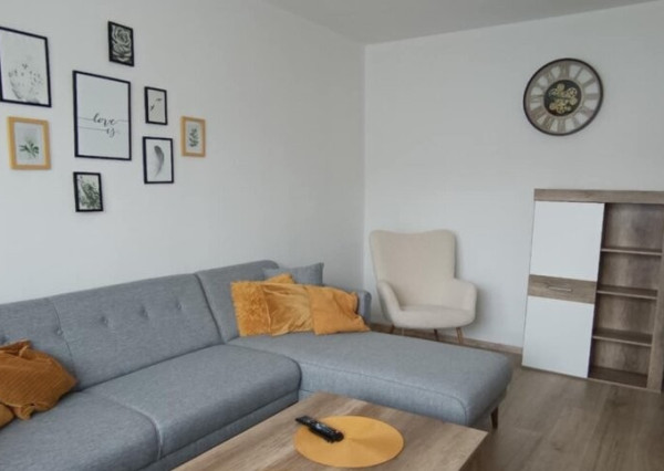 Prenájom 2 - izbového bytu v Považskej Bystrici