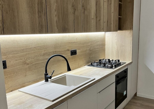 Na predaj 2 izbový byt centrum Malaciek po kompletnej rekonštrukcii