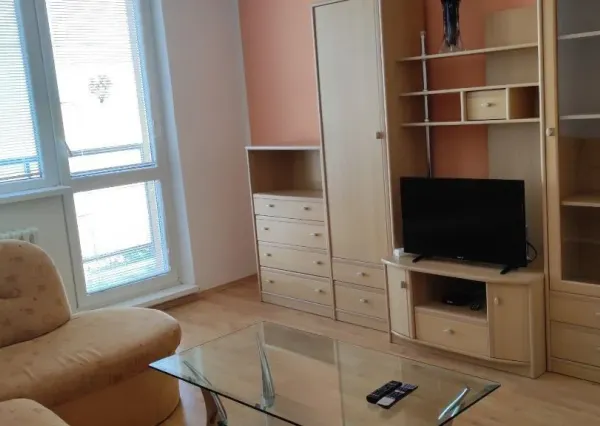 Prenájom 2 izbový byt Poprad - loggia