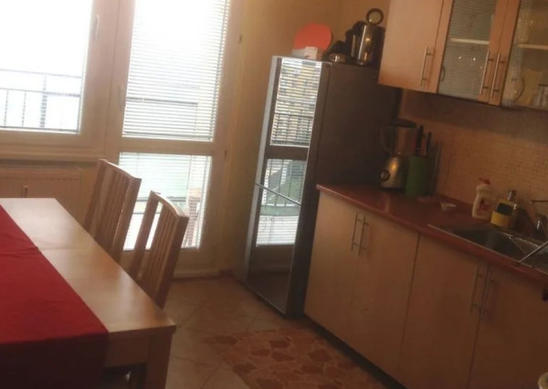 Prenájom 3-izbového bytu na Murániho ulici – 84 m², po rekonštrukcii