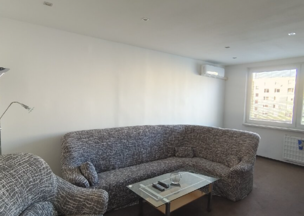 Na prenájom 3- izbový byt