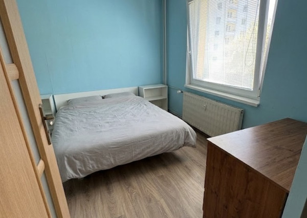 Priestranný 3-izbový byt 79 m², 2 balkóny