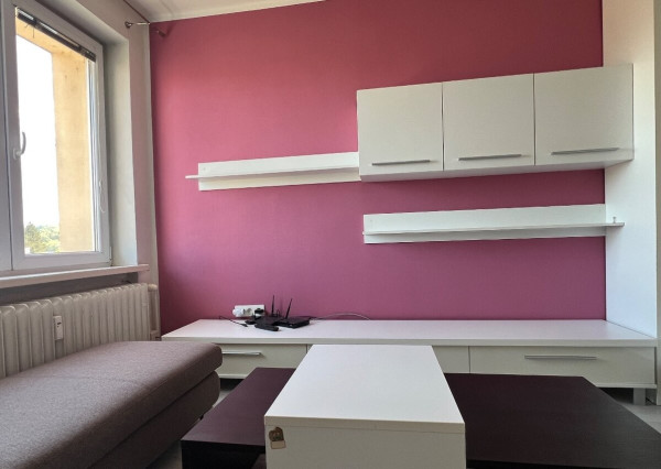Krásny 1-izbový byt s balkónom priamo v centre