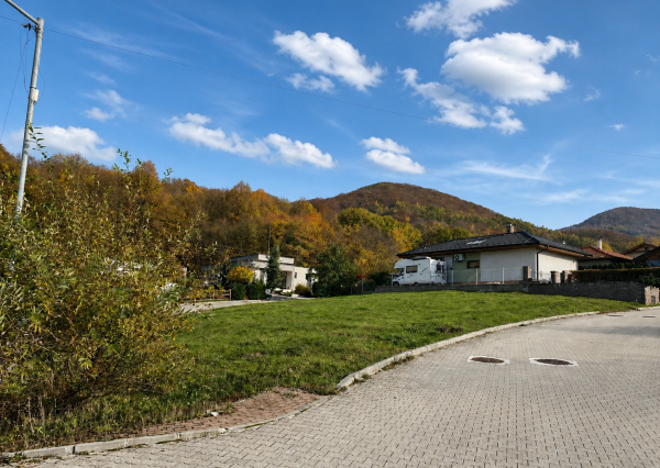 Krásny, veľký pozemok na predaj Cígeľ