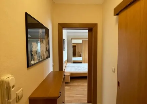 Prenájom 1-izbového bytu - 46 m² s balkónom,  v centre Žiliny