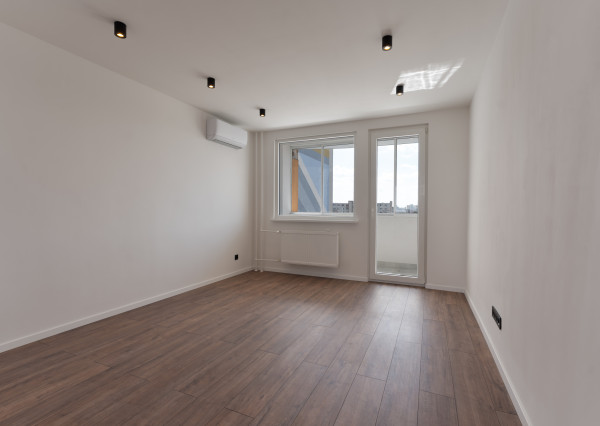Kompletne zrekonštruovaný Luxusný 4-Izbový byt na predaj