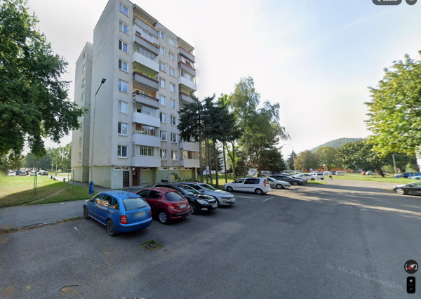 Na predaj zrekonštruovaný 3 - izbový byt na ul. Laboreckej v Humennom.