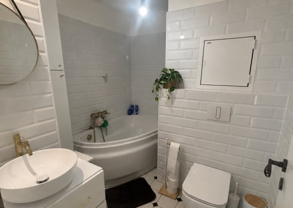 3 izbový byt v modernej stavbe z roku 2008 - A 3-room apartment in a modern building built in 2008