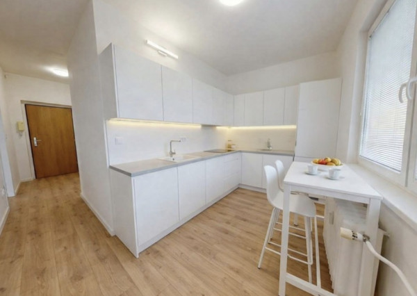 NA PREDAJ PLNOHODNOTNÝ 2-IZB. BYT, DÚBRAVKA, 51 M2, 208990 €