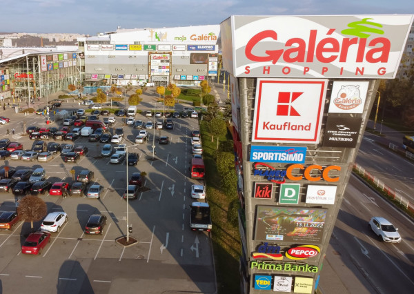 3 izbový byt pri OC Galéria