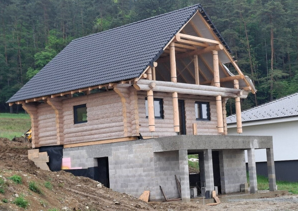 Zrubový dom v srdci prírody – Necpaly pri Martine na predaj!