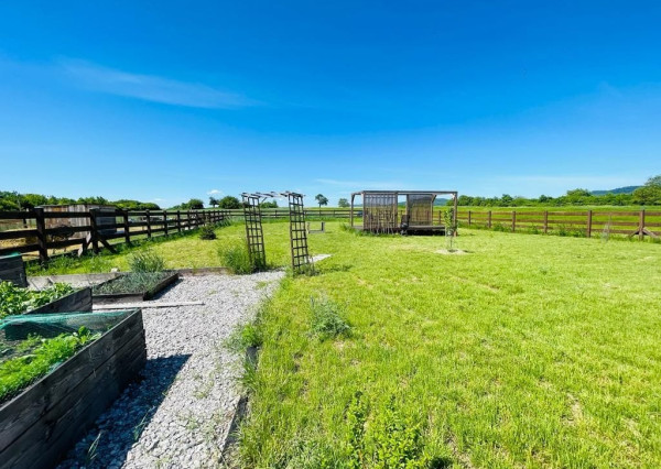 VÝNIMOČNÝ POZEMOK V OBCI ŠTEFANOVÁ | 2 394 m²