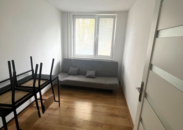 2 - izb. byt na prenájom v Humennom – kompletne zariadený, 550 € vrátane energií a internetu