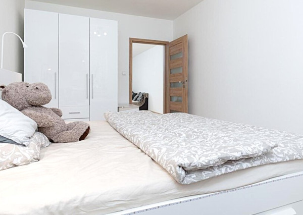Prerobený  4 izbový byt, na predaj  Suchohrad, okres Malacky