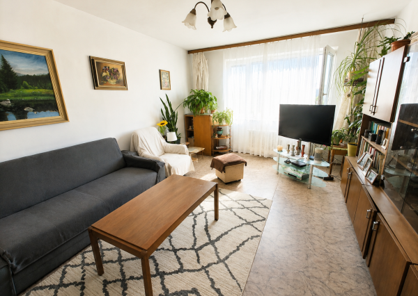 PREDAJ 4-izbový byt s balkónom / 82m2 – Berlínska ulica, Ťahanovce