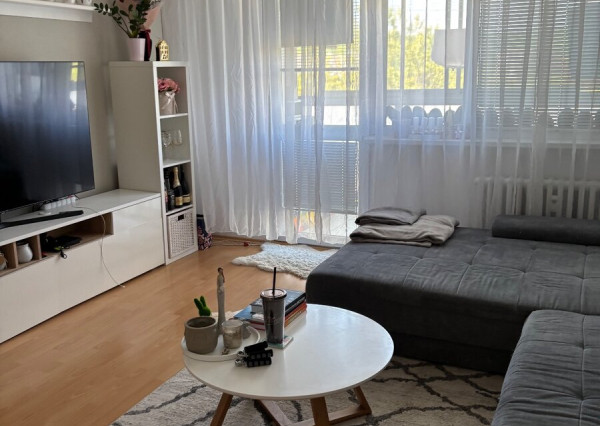 4-IZBOVÝ BYT NA KVP – 98 m², 2 loggie / Cottbuská Košice