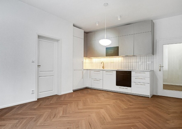 PREDAJ ✨ Elegantný 3‑izbový byt po kompletnej rekonštrukcii – Nové Mesto