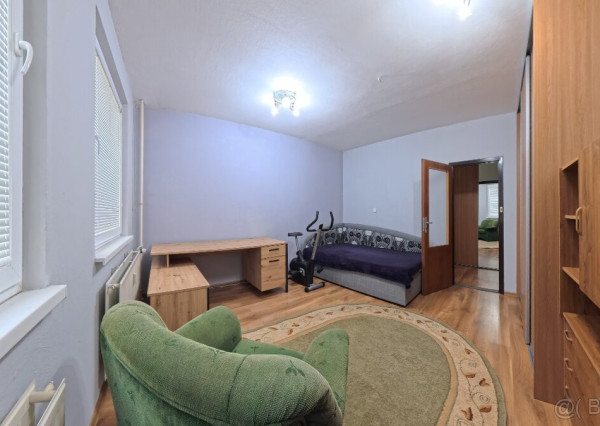 3-IZBOVÝ PREROBENÝ BYT S LOGGIOU  / KVP – ČORDÁKOVA, KOŠICE