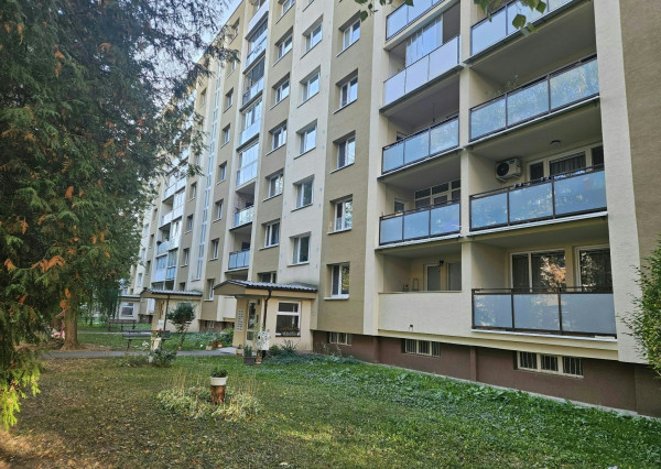 3 izbový byt s loggiou