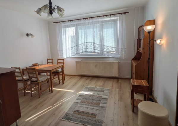 Prenájom 3-izbového bytu s loggiou, Tri Hôrky, Košice-Terasa